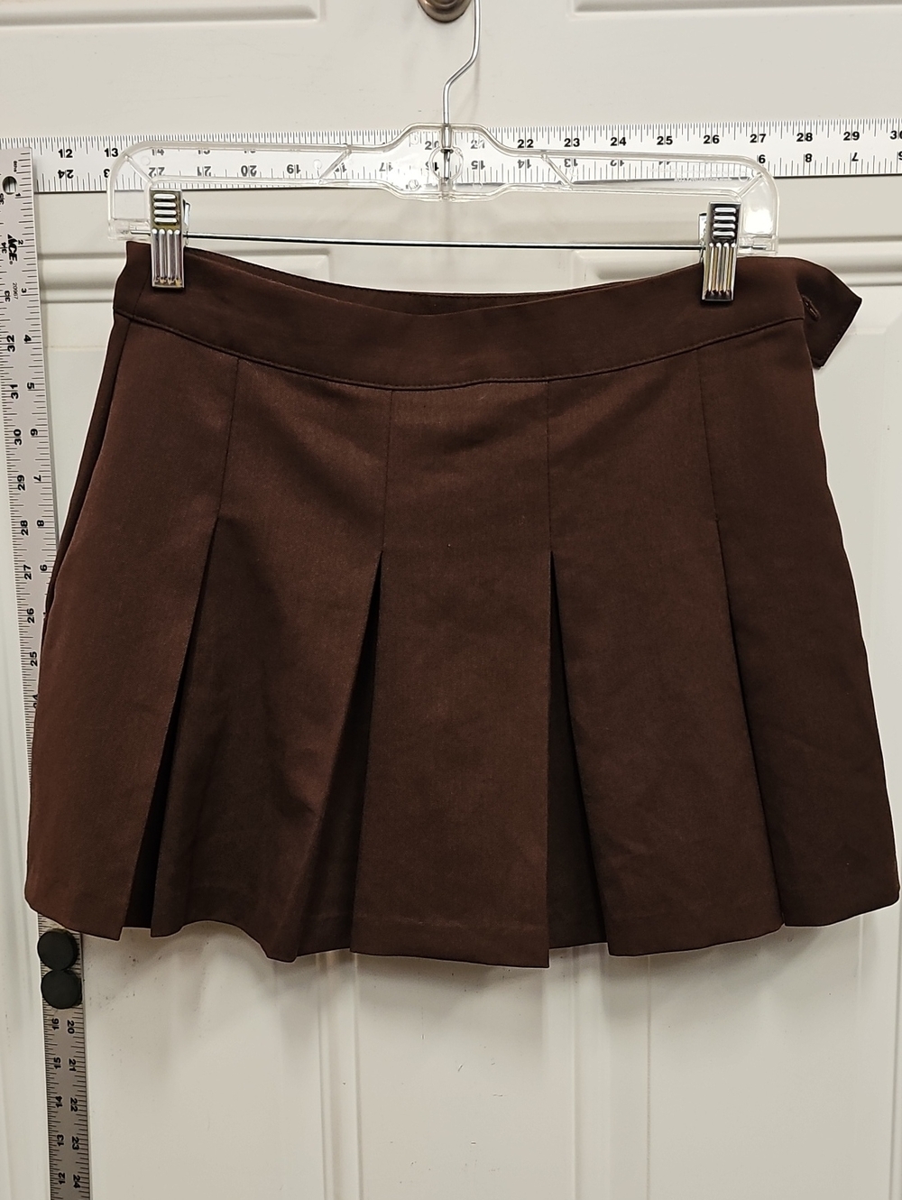 Womenβs Brown Pleated Mini Skirt